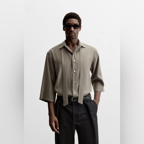 ZARA Men’s Loose Fitting Button Front Shirt with Attached Tie M - Picture 1 of 10